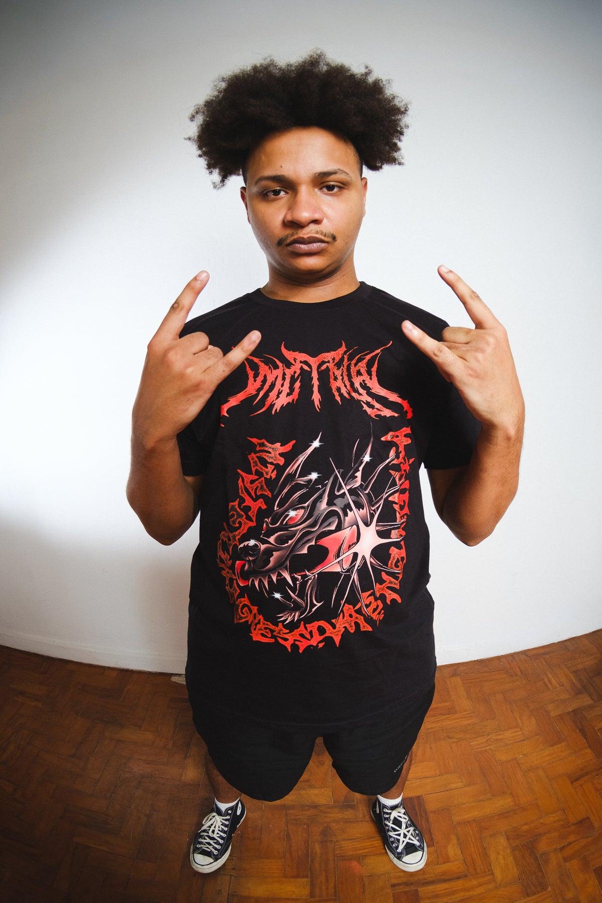 Camisetas Histeria Agressiva 100% Neurótica